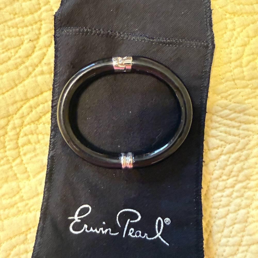 Erwin Pearl Black Bangle Bracelet Silver Plated NWOT